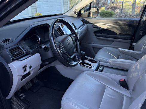 Used 2016 Honda Pilot EX-L image 6