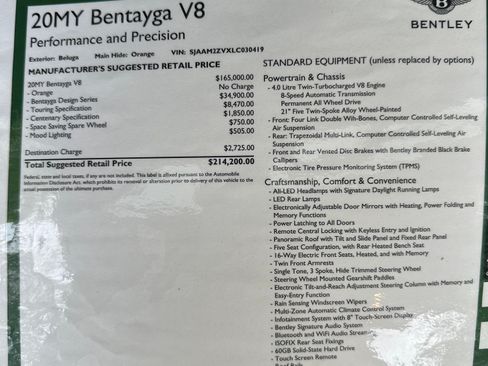 Used 2020 Bentley Bentayga AWD/4WD image 19
