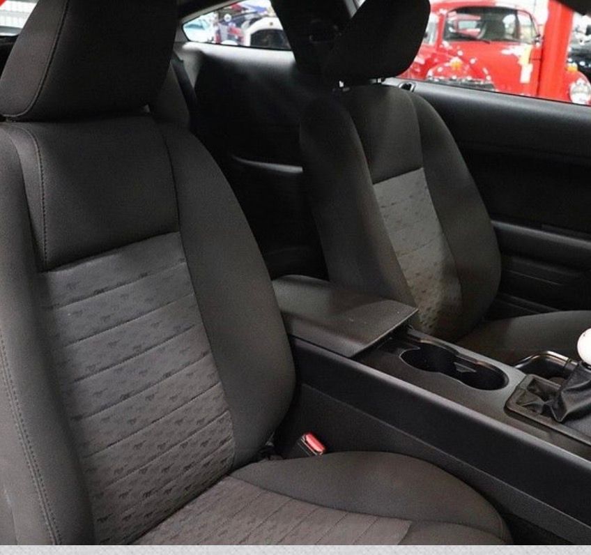 Used 2006 Ford Mustang GT Premium RWD image 12