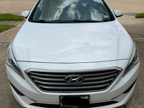 Used 2017 Hyundai Sonata SE FWD image 4