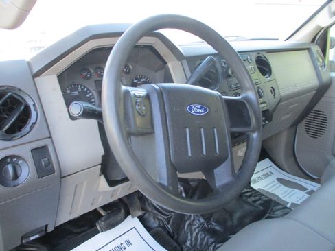 Used 2008 Ford F450 XL image 16