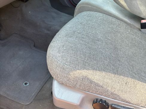 Used 2001 Ford F350 2WD Regular Cab Super Duty image 12