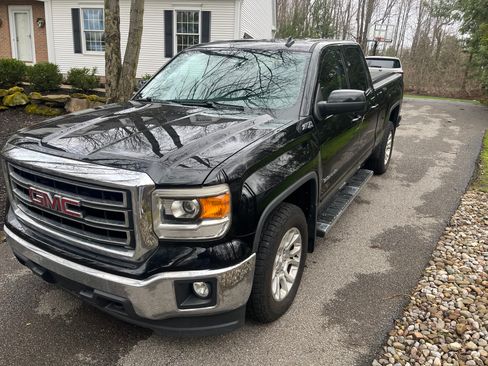 Used 2014 GMC Sierra 1500 SLE w/ SLE Value Package image 2