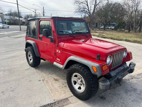 Used 2005 Jeep Wrangler X image 6