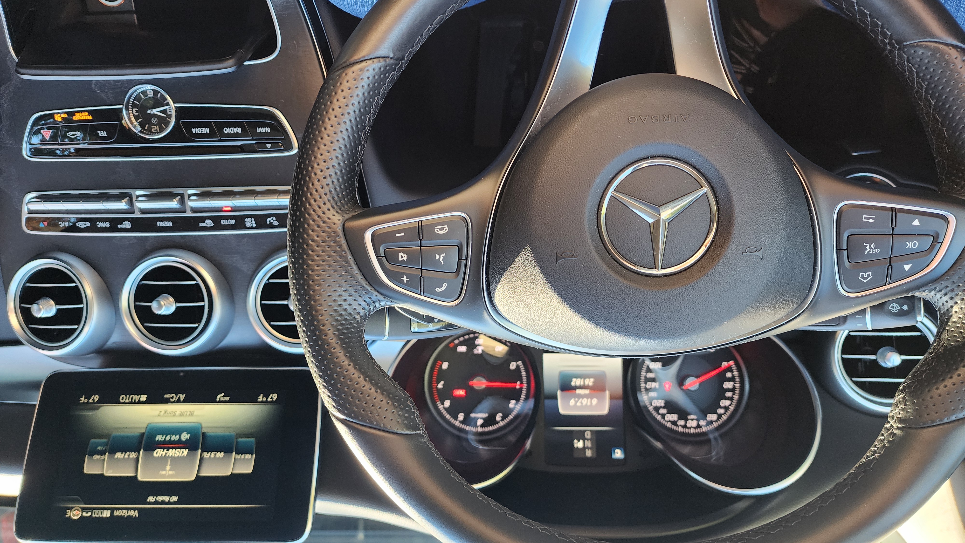 Used 2016 Mercedes-Benz C 300 4MATIC Sedan image 5