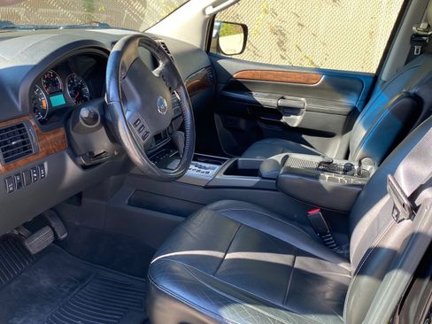 Used 2011 Nissan Armada Platinum w/ 2nd Row Captain Seat Pkg image 12
