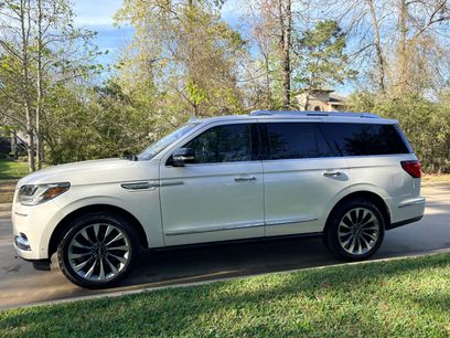 Used 2019 Lincoln Navigator Select w/ Technology Package