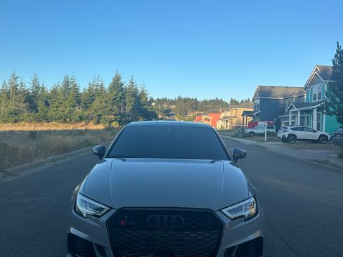 Used 2020 Audi RS 3 w/ Navigation Package AWD/4WD image 10