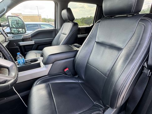 Used 2019 Ford F250 Lariat w/ Lariat Ultimate Package image 14