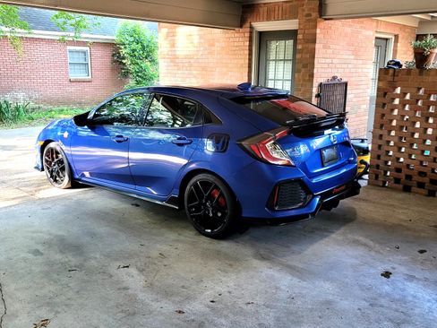 Used 2017 Honda Civic Sport image 5