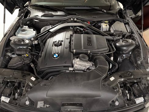 Used 2016 BMW Z4 sDrive35i RWD image 26