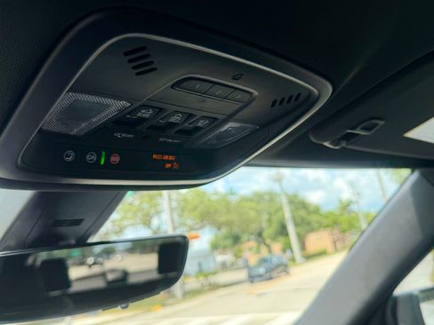 Used 2023 Chevrolet Traverse Premier w/ Redline Edition FWD image 12