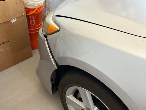 Used 2012 Toyota Camry SE image 6