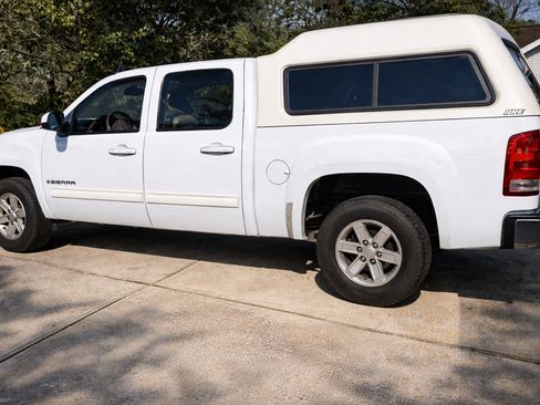 Used 2007 GMC Sierra 1500 SLT w/ Convenience Package image 5