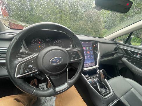 Used 2020 Subaru Outback Onyx Edition XT w/ Popular Package #2 AWD/4WD image 2