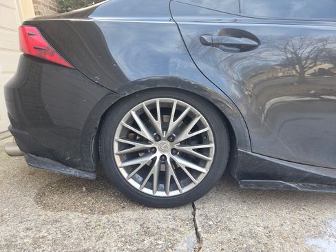 Used 2017 Lexus IS 300 F Sport w/ F Sport Package image 16