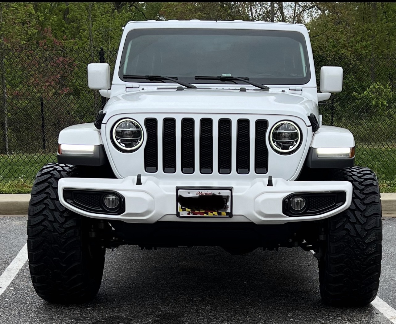 Used 2020 Jeep Wrangler Unlimited Sahara AWD/4WD image 4