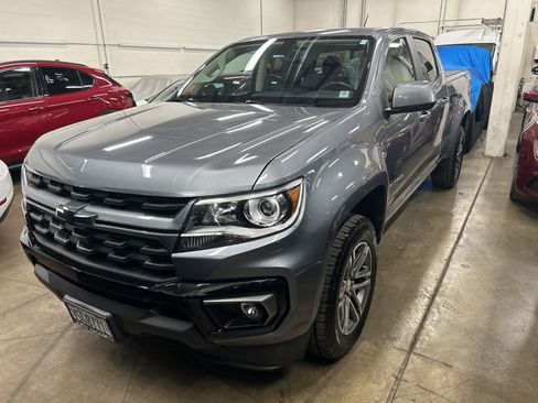 Used 2022 Chevrolet Colorado LT w/ Luxury Package image 1