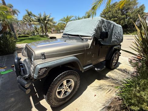 Used 2004 Jeep Wrangler X w/ Convenience Group AWD/4WD image 5