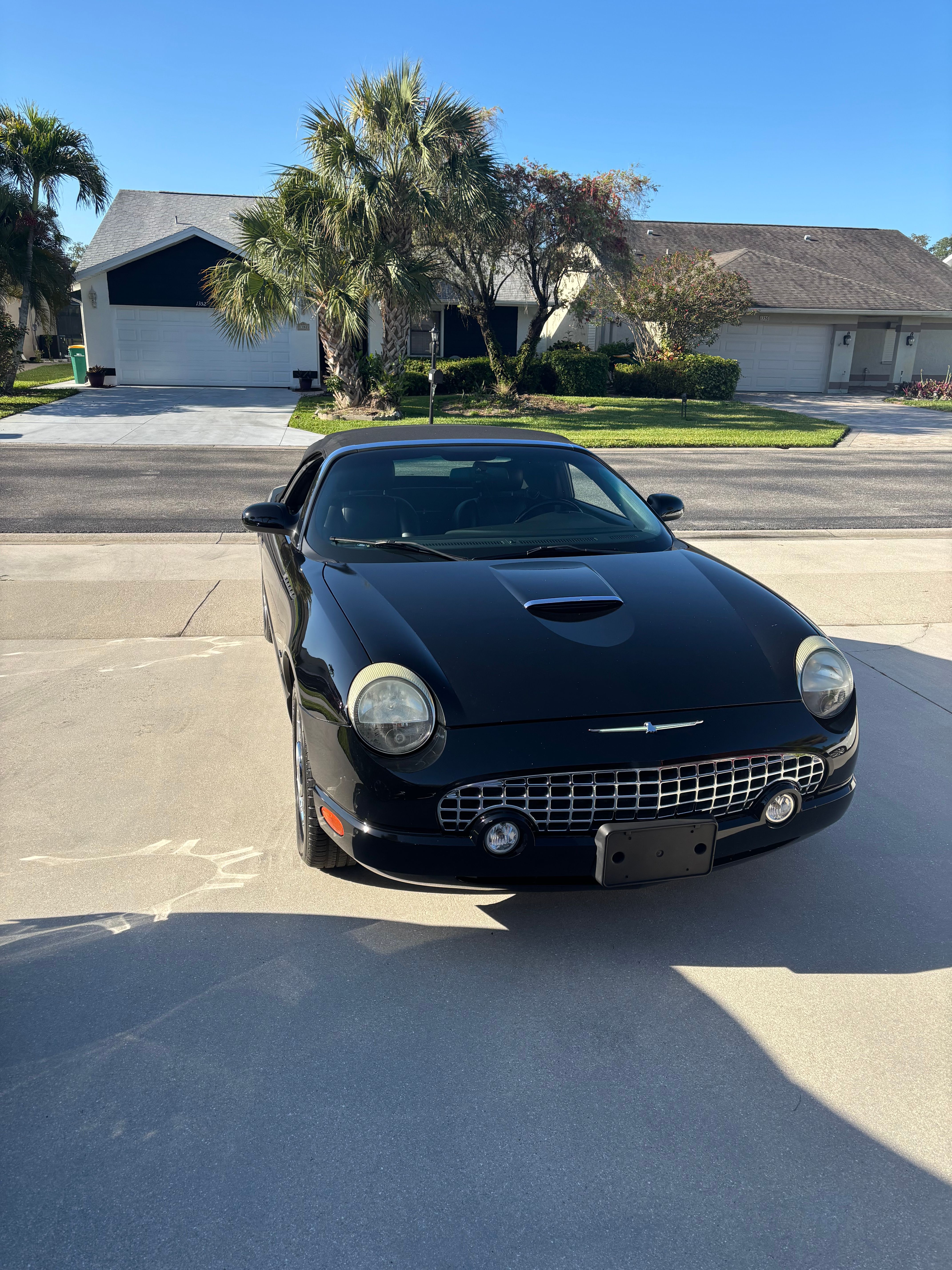 Used 2004 Ford Thunderbird RWD image 1