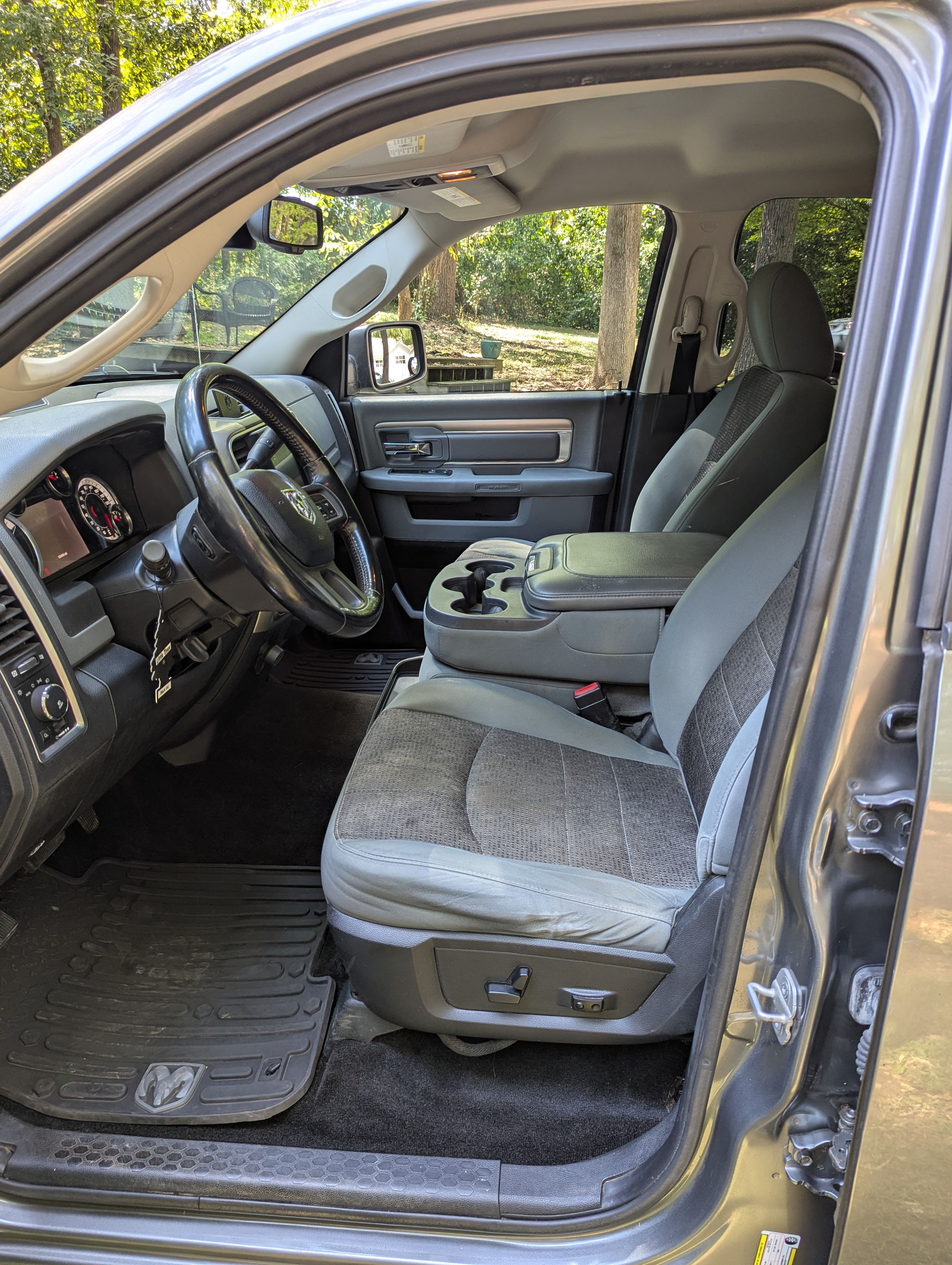 Used 2013 RAM 1500 Outdoorsman AWD/4WD image 9
