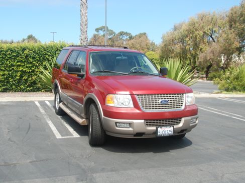 Used 2004 Ford Expedition Eddie Bauer RWD image 2