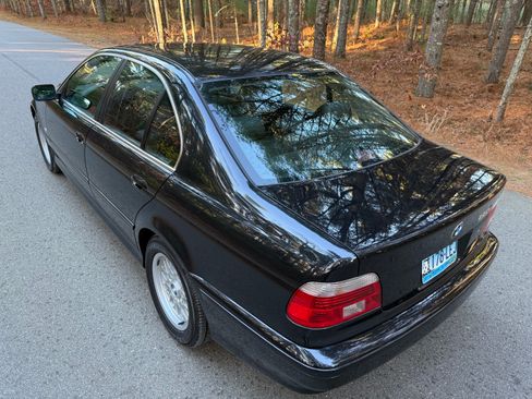 Used 2001 BMW 525i Sedan image 15
