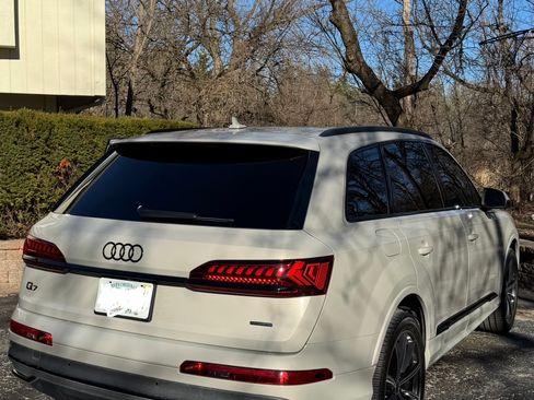 Used 2022 Audi Q7 3.0T Premium Plus AWD/4WD image 10