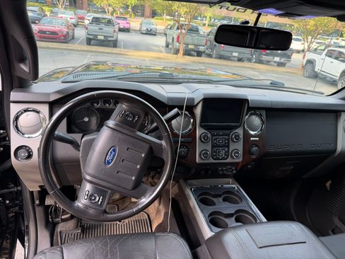 Used 2013 Ford F350 Lariat w/ Lariat Ultimate Pkg AWD/4WD image 22