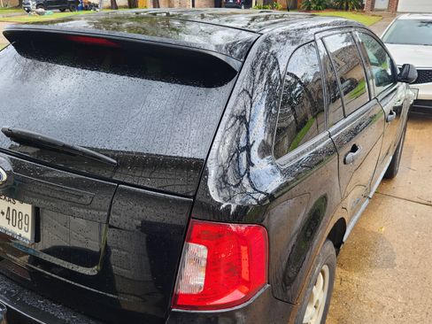 Used 2012 Ford Edge SE image 4