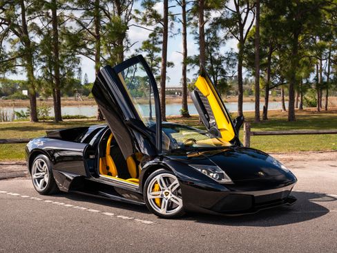 Used 2009 Lamborghini Murcielago LP 640 image 21
