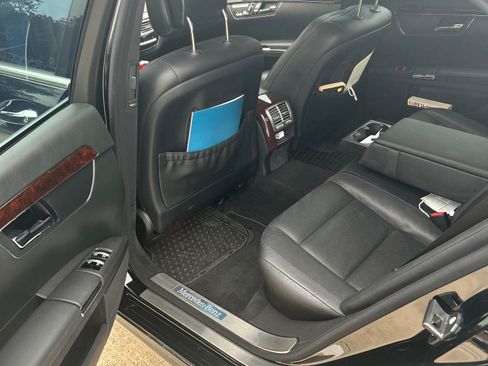 Used 2013 Mercedes-Benz S 550 image 4