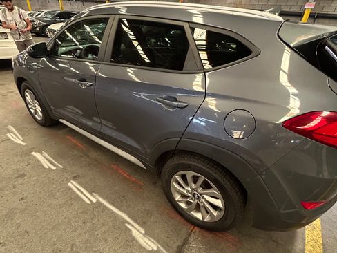 Used 2018 Hyundai Tucson SEL image 1