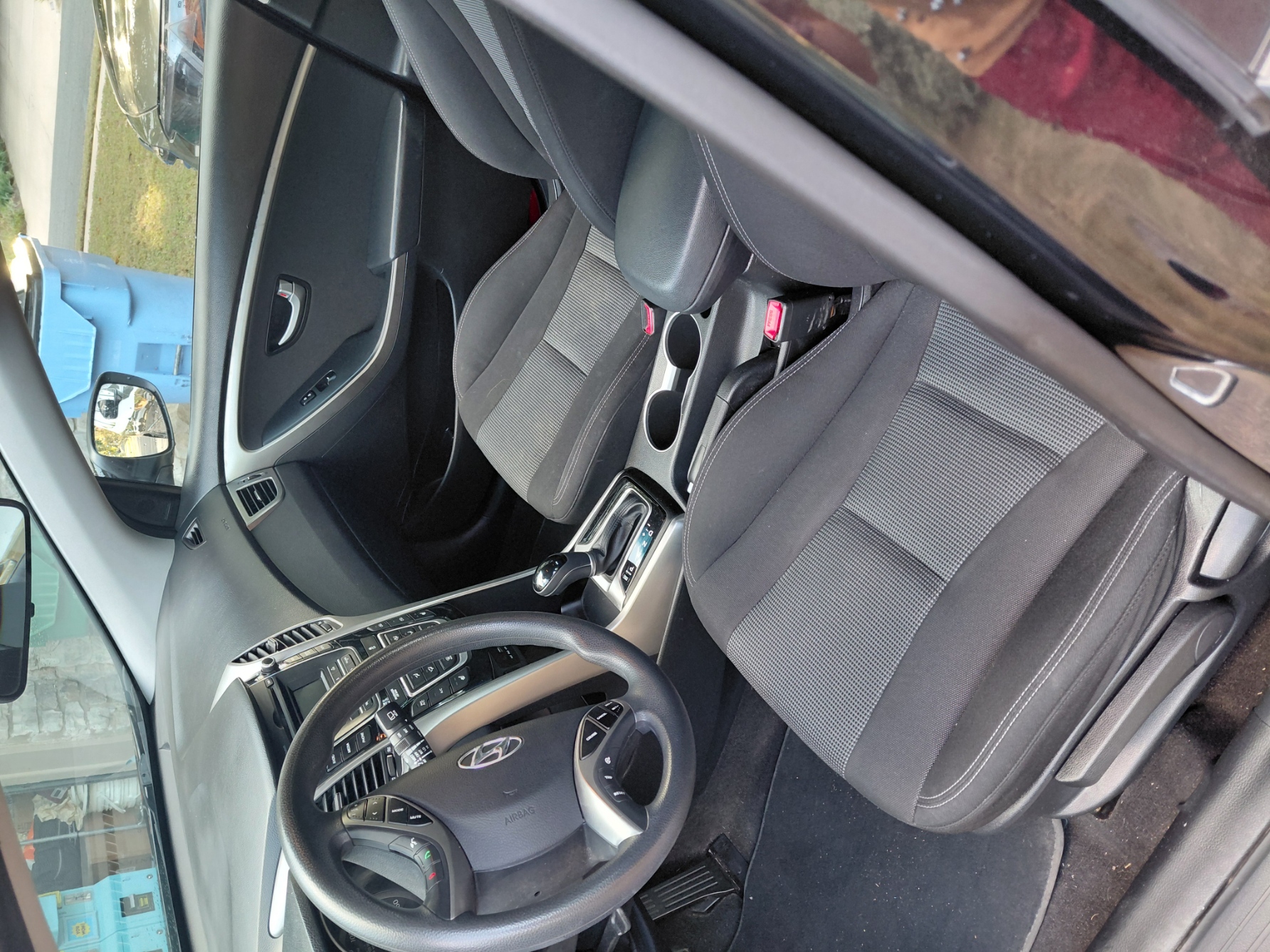 Used 2016 Hyundai Elantra GT FWD image 5