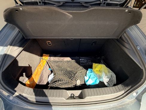 Used 2022 MAZDA MAZDA3 s image 11