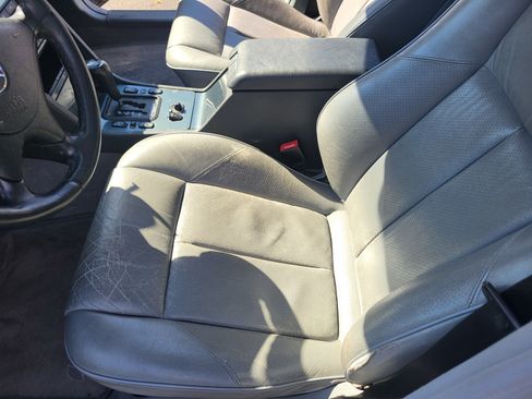 Used 2000 Mercedes-Benz C 280 Sedan image 23