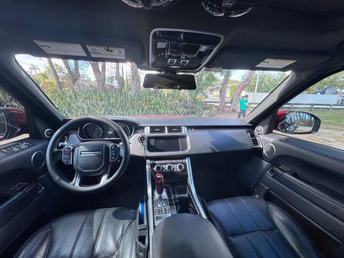 Used 2016 Land Rover Range Rover Sport HSE image 10