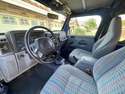 Used 1997 Jeep Wrangler Sport AWD/4WD image 8