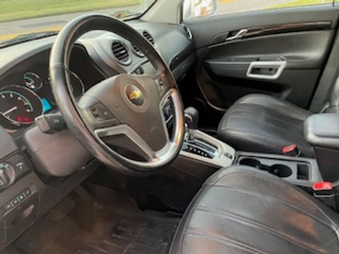 Used 2014 Chevrolet Captiva Sport LT w/ Convenience Package image 29