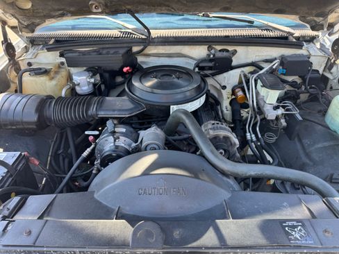 Used 1992 Chevrolet Silverado 3500 4x4 Extended Cab image 25