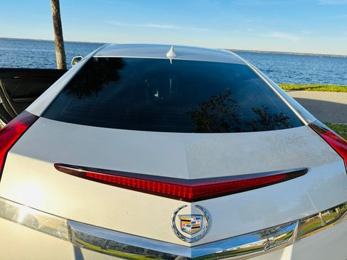 Used 2011 Cadillac CTS Premium image 21