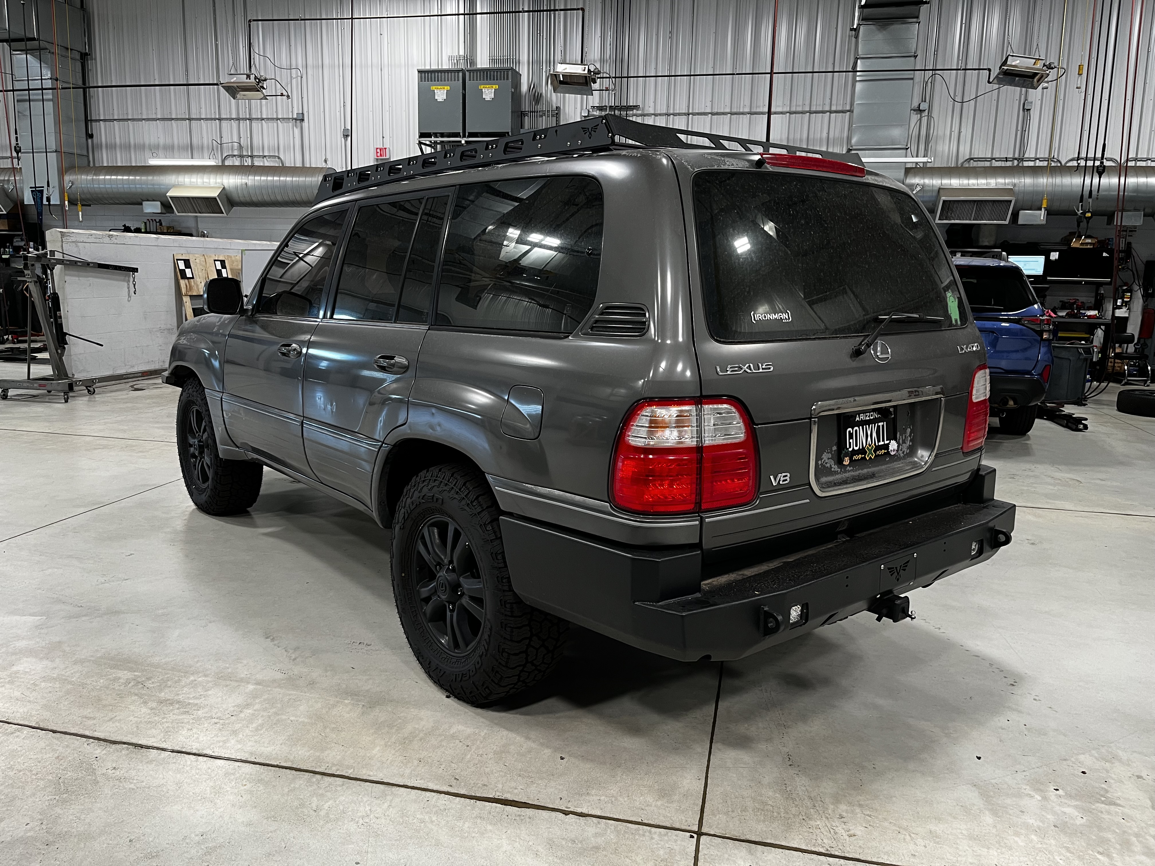 Used 2000 Lexus LX 470 4WD image 5