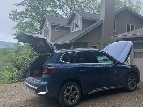 Used 2025 BMW X1 xDrive28i w/ Convenience Package image 6