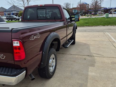 Used 2009 Ford F250 XLT image 9