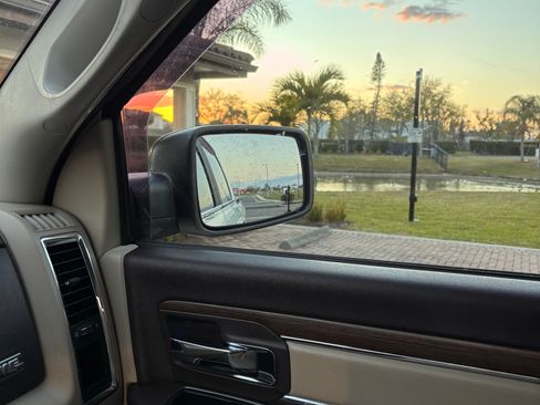 Used 2014 RAM 1500 Laramie w/ Convenience Group image 29