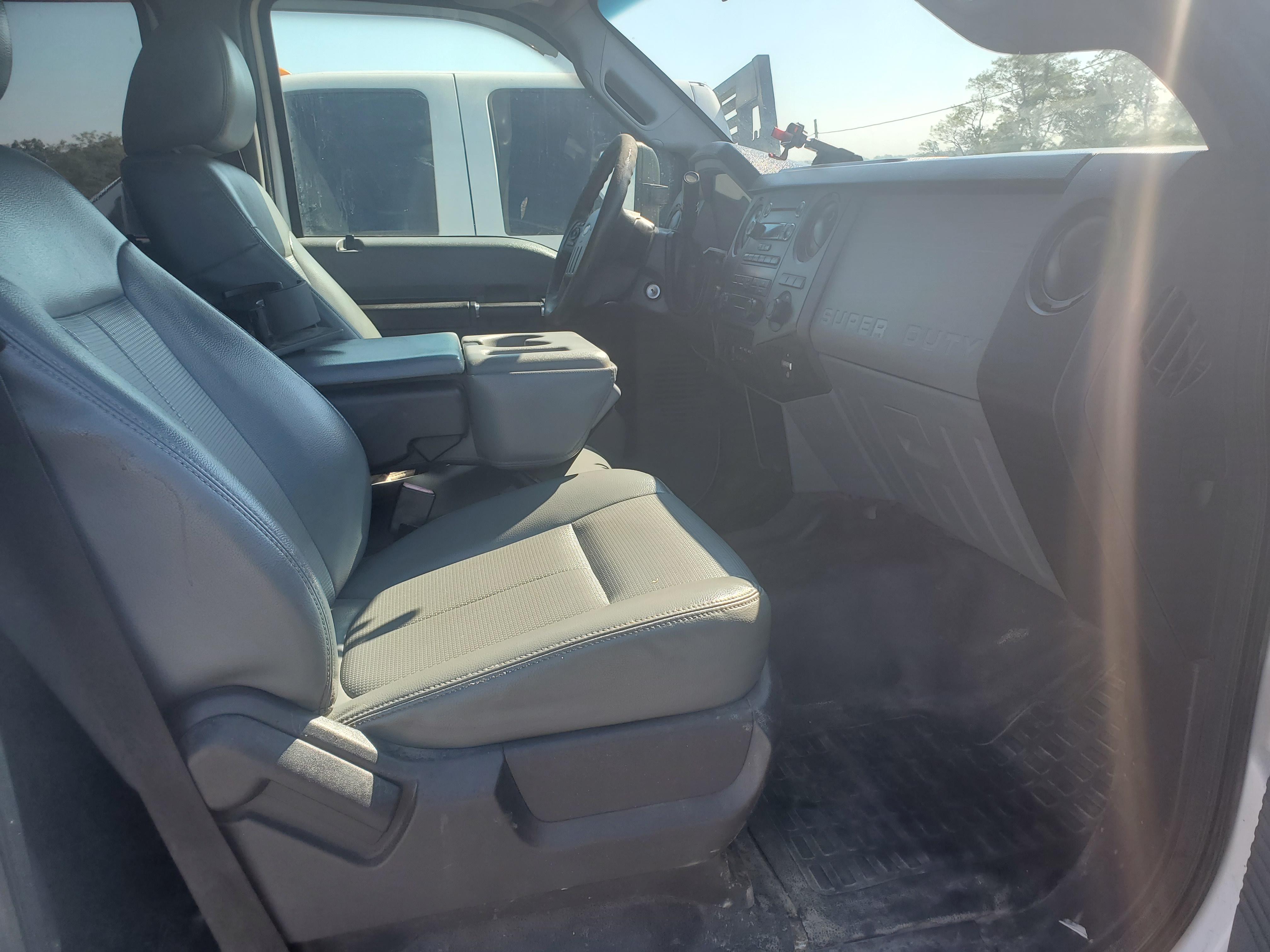 Used 2015 Ford F450 XL w/ Power Equipment Group AWD/4WD image 5