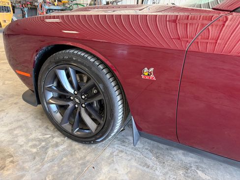 Used 2019 Dodge Challenger R/T Scat Pack w/ Driver Convenience Group image 23