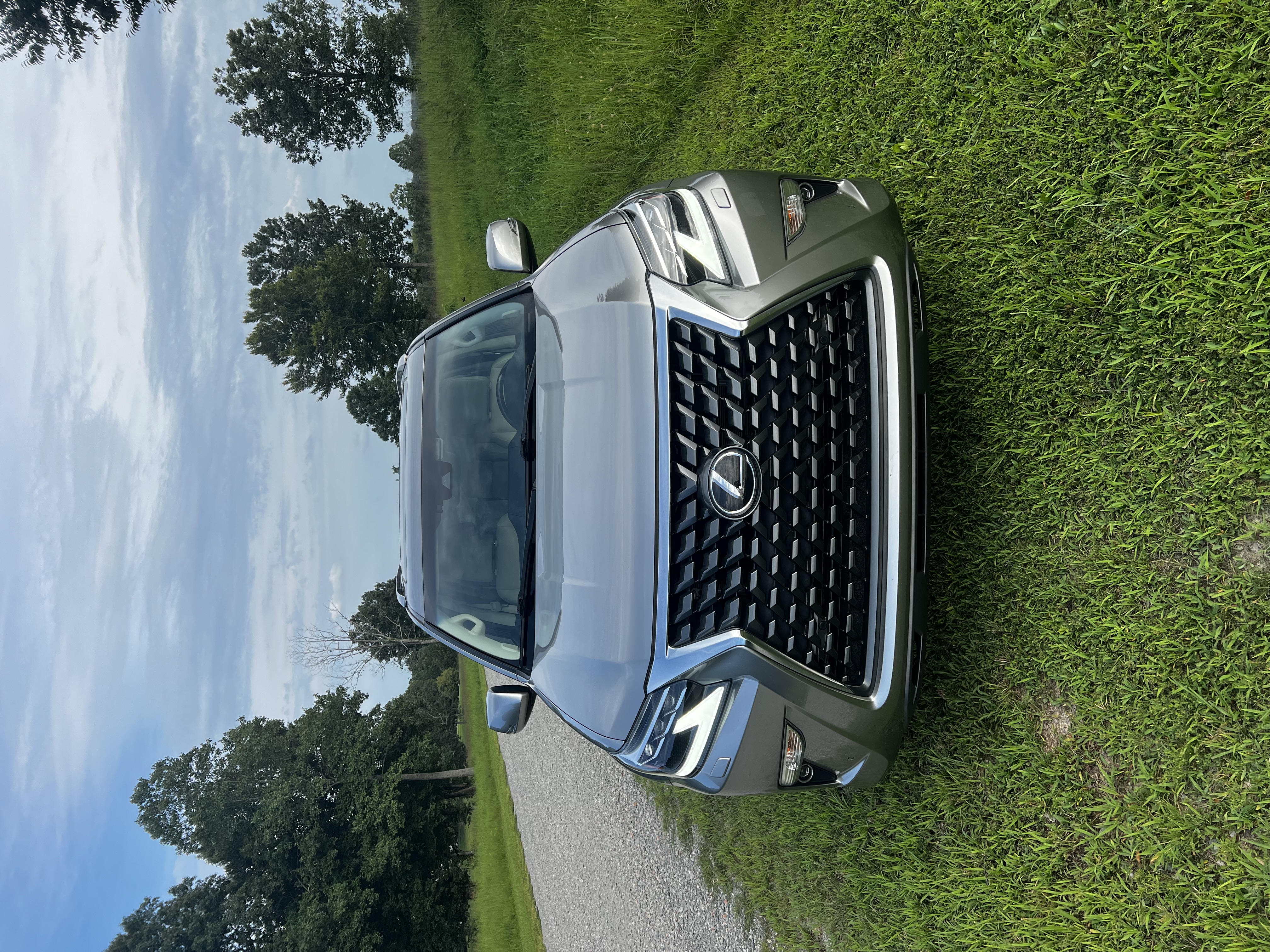 Used 2021 Lexus GX 460 Premium w/ Premium Package AWD/4WD image 4