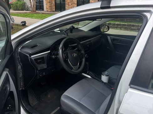 Used 2014 Toyota Corolla L image 10