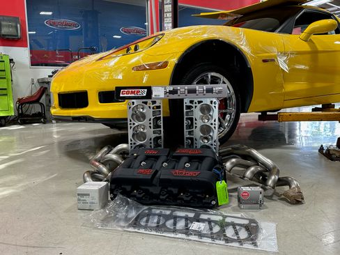 Used 2009 Chevrolet Corvette Z06 w/ Preferred Equipment Group image 11